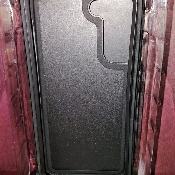 Rugged Case for Samsung Galaxy S22+5G - Picture 2 of 5